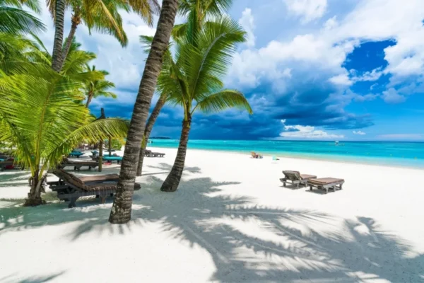 Mauritius_tropical_beach_2